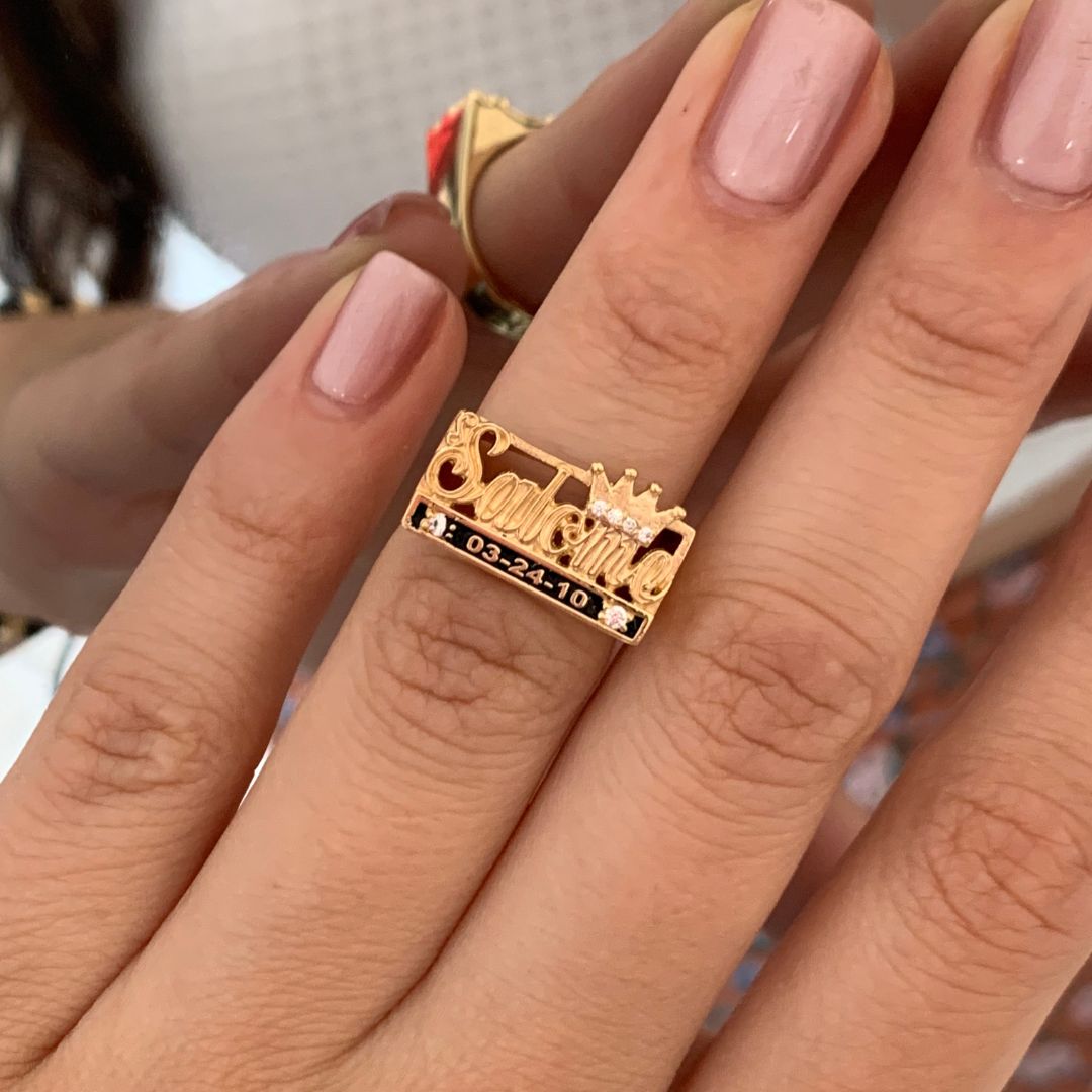 Anillo de Nombre con Fecha